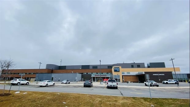 Meurtre à l'Hôpital d'Hawkesbury en 2021: le procès débutera en 2024